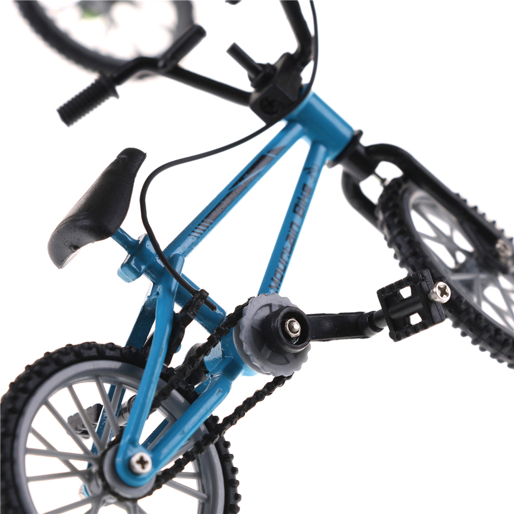 어린이를위한 선물 크리 에이 티브 게임 모델 장난감 브 - Mountain Biking Gifts 리뷰 및 가격